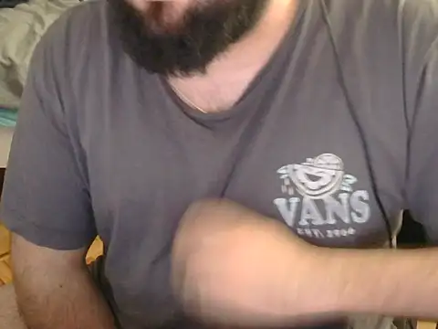 Snapshot of moneyman_11 chatting on May 2026 03:06:02 PM moneyman 11 online show from May 2026 03:06:02 PM