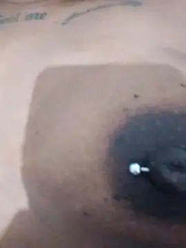 Jennyy31 online show from November 2025 01:00:01 AM