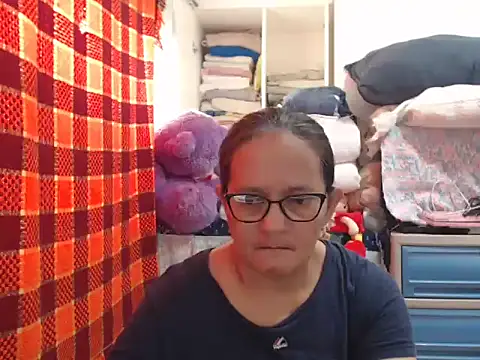 Kinkybela2025 online show from November 2025 11:18:01 PM