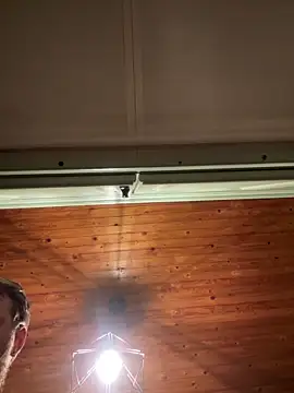 Snapshot of bart98geil chatting on March 2026 11:11:01 PM bart98geil online show from March 2026 11:11:01 PM