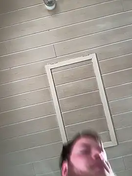 Snapshot of bart98geil chatting on March 2026 07:03:02 AM bart98geil online show from March 2026 07:03:02 AM