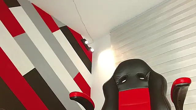 Zac Golden online show from February 2026 11:44:01 AM