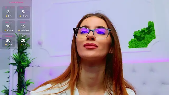 ElisaCharm online show from November 2025 03:34:01 AM