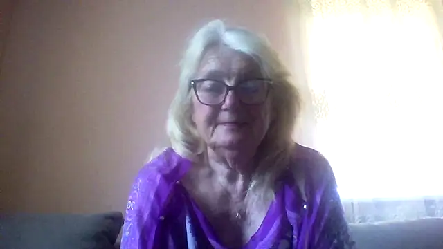 AmyLove353 online show from June 2026 03:46:01 AM