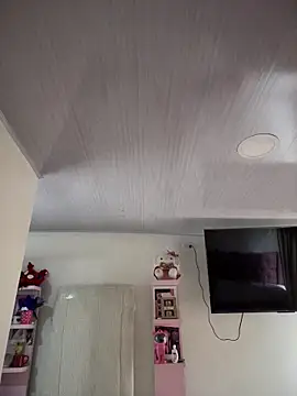 Violeet-Smith online show from March 2026 02:10:01 PM