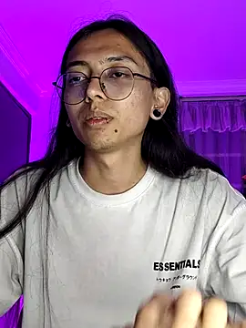  Astrea  online show from April 2026 12:44:01 AM