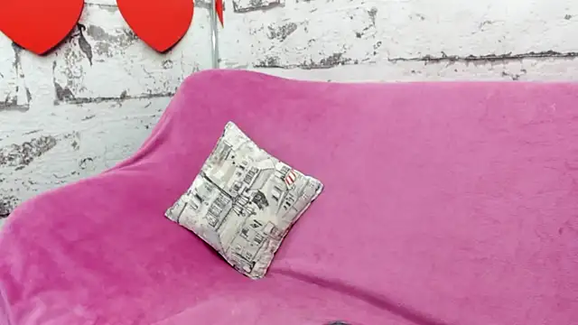 Snapshot of Kylie_Murr chatting on February 2026 01:28:02 AM Kylie Murr online show from February 2026 01:28:02 AM