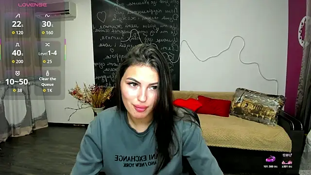 KittyShenson online show from July 2026 05:40:02 PM