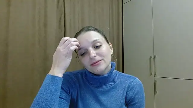 ElisSky301 online show from November 2025 10:32:02 PM