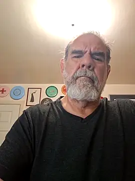 pena633 online show from April 2026 05:48:01 PM