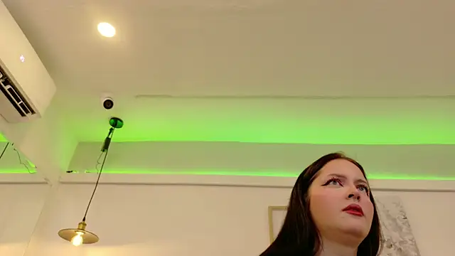 Emily Baby20 online show from April 2026 09:38:01 PM