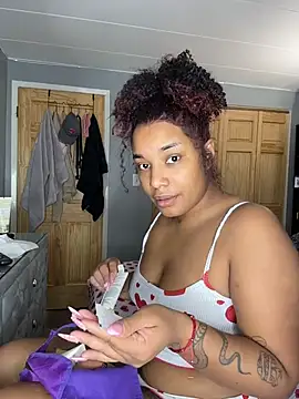 Nahomy Sara online show from March 2026 03:40:01 PM