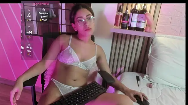 medussa sexi online show from February 2026 01:33:01 AM