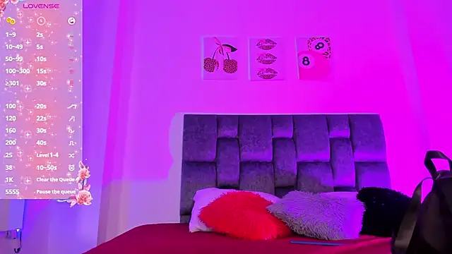 kittymonroe1 online show from March 2026 06:04:02 PM