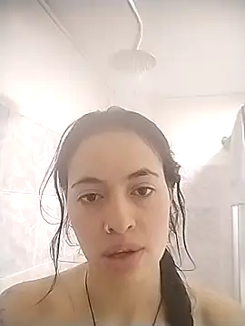 Snapshot of Chuchii05 chatting on October 2025 06:34:01 PM Chuchii05 online show from October 2025 06:34:01 PM