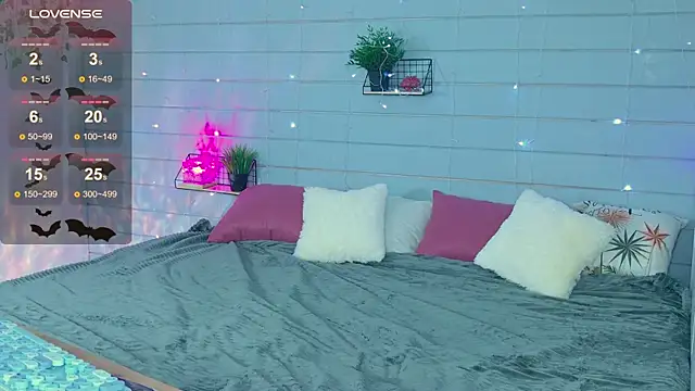 Velvetrix online show from June 2026 05:52:01 AM