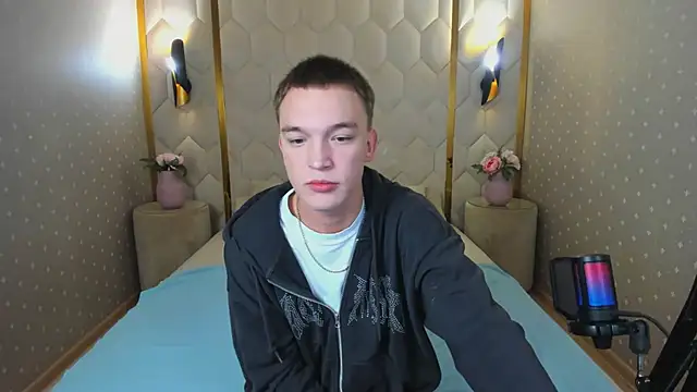 Derek Banville online show from November 2025 01:11:02 PM