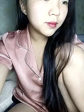 Quynhsumon online show from January 2026 03:16:02 PM