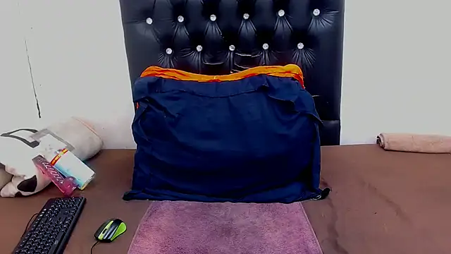 MatureMilfxxx online show from February 2026 01:54:01 AM