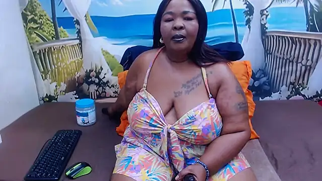 MatureMilfxxx online show from April 2026 05:17:01 PM