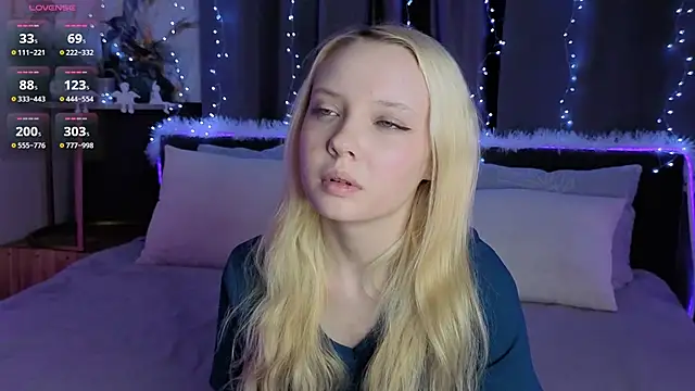 Snapshot of IraYounce chatting on February 2026 01:10:02 AM IraYounce online show from February 2026 01:10:02 AM