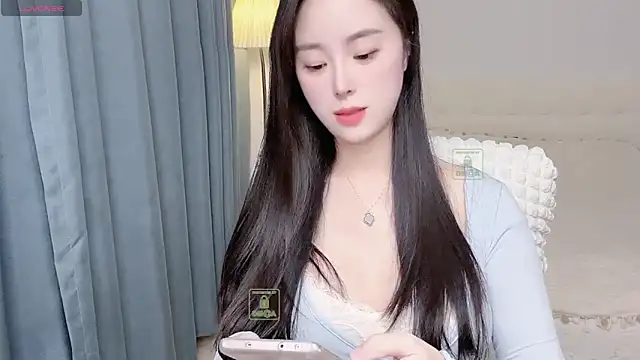 Xiaotaimei 666 online show from October 2025 02:01:02 AM