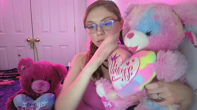 Snapshot of daddysprincess731 chatting on April 2026 12:35:01 AM daddysprincess731 online show from April 2026 12:35:01 AM