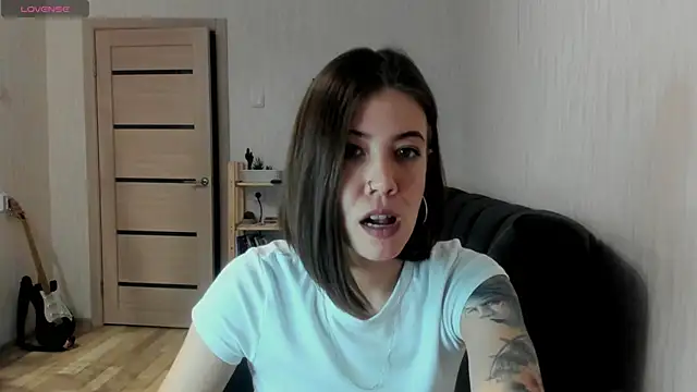 twinkle rosie online show from November 2025 11:27:01 AM