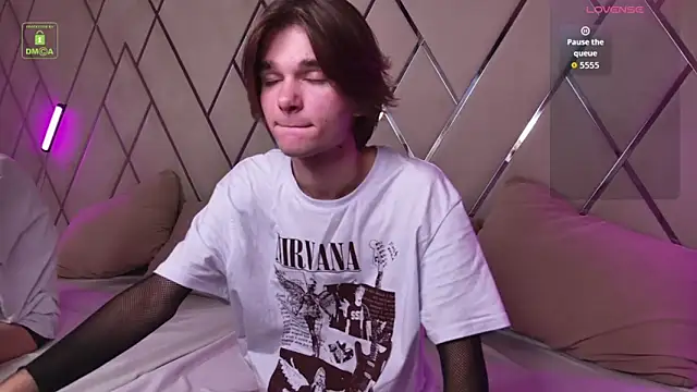 DavidLeatherhofff online show from November 2025 04:44:02 AM