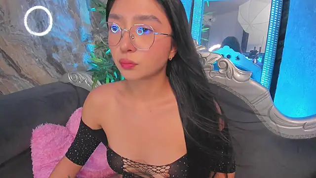 sydney miller  online show from February 2026 11:30:02 PM