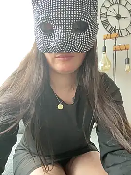  isadora online show from February 2026 09:49:01 AM