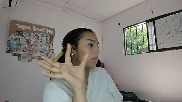 emily stars1 online show from March 2026 07:28:01 PM