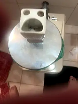 Snapshot of Cannavaro5 chatting on November 2025 05:02:01 PM Cannavaro5 online show from November 2025 05:02:01 PM