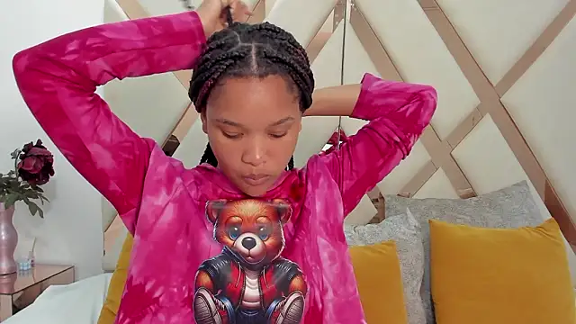 karolebonyy online show from March 2026 04:40:01 AM