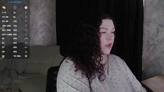GwenSummers online show from June 2026 05:13:02 AM