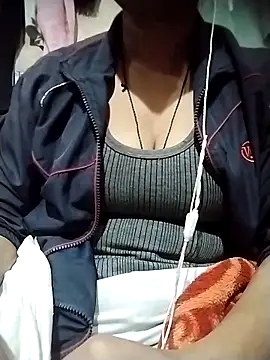 Ezabelljohn online show from December 2025 10:44:02 AM