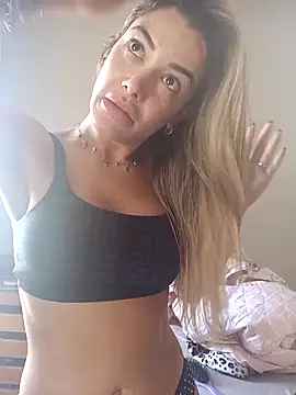 DESIRIE0609 online show from November 2025 02:40:02 PM