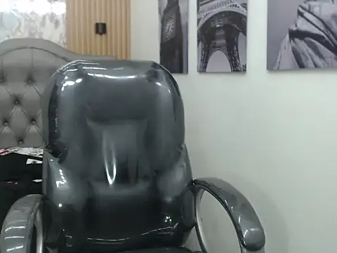 paul ponce online show from November 2025 01:02:01 PM