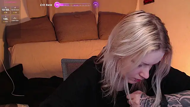 CherryNight6 online show from December 2025 10:07:01 PM