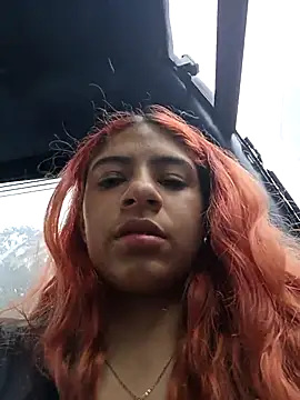 Snapshot of Lunatemptress4 chatting on October 2025 01:24:02 PM Lunatemptress4 online show from October 2025 01:24:02 PM