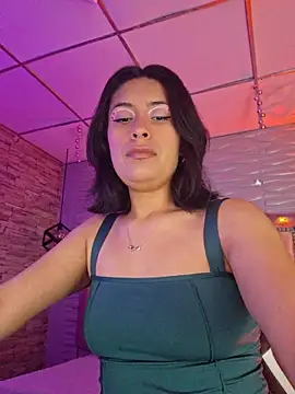 Roxanne Han online show from February 2026 11:50:02 AM