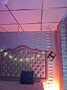 Roxanne Han online show from February 2026 11:51:01 AM