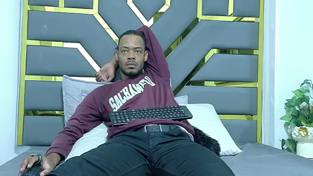 Snapshot of Neytanmalcon chatting on November 2025 05:07:01 AM Neytanmalcon online show from November 2025 05:07:01 AM