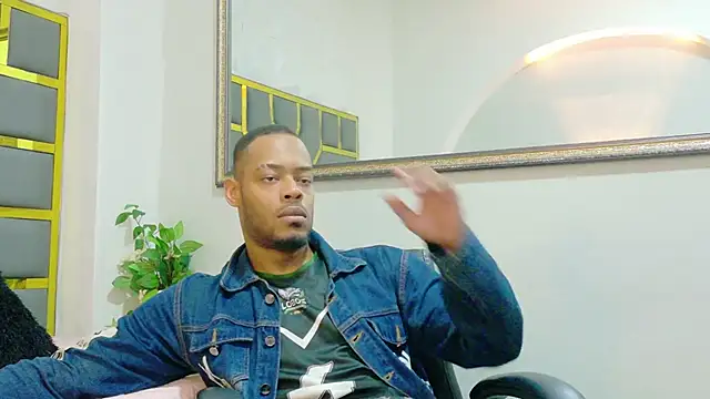 Snapshot of Neytanmalcon chatting on November 2025 08:09:01 PM Neytanmalcon online show from November 2025 08:09:01 PM