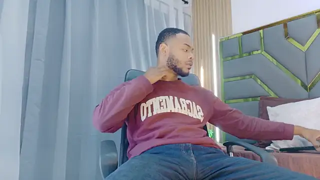 Snapshot of Neytanmalcon chatting on February 2026 06:06:02 PM Neytanmalcon online show from February 2026 06:06:02 PM