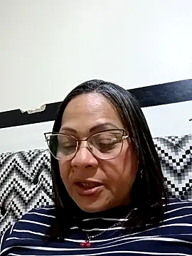 milf Anguie50 online show from October 2025 03:06:02 AM