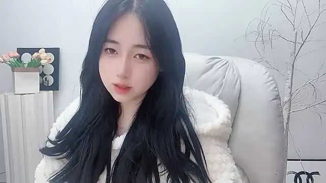 Love-hanzaizai718 online show from November 2025 02:17:01 PM