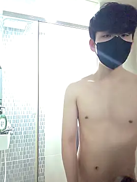 Snapshot of yanonam chatting on November 2025 06:07:02 PM yanonam online show from November 2025 06:07:02 PM