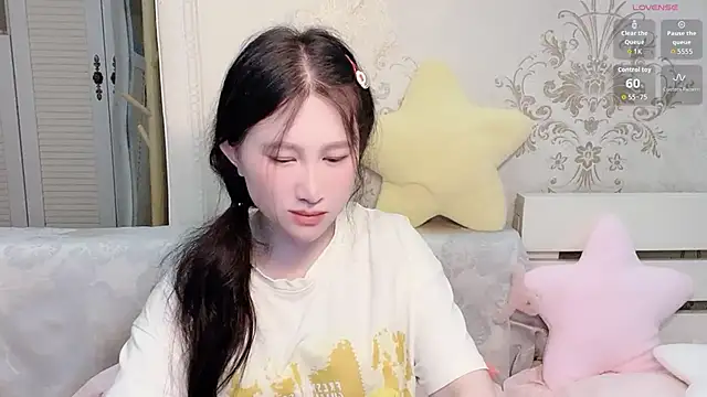 Snapshot of anna-888- chatting on May 2026 01:08:02 PM anna-888- online show from May 2026 01:08:02 PM