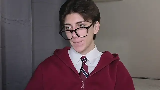 Oliver star boy  online show from November 2025 06:06:01 PM